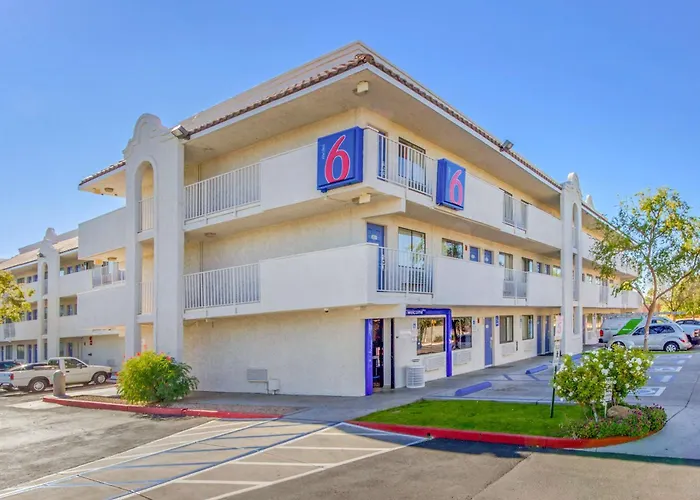 Hotel 6-phoenix, Az - West 3*
