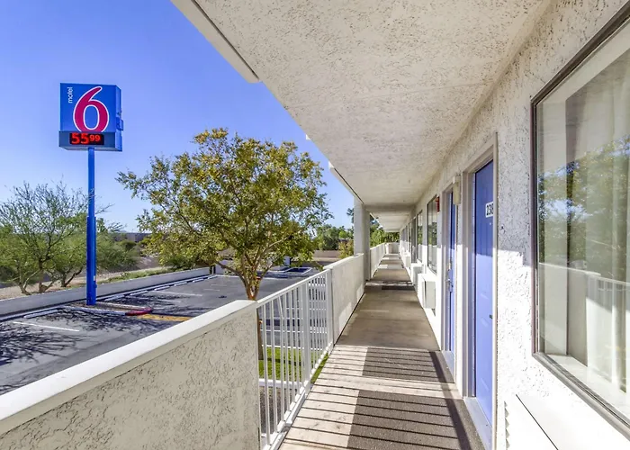 6-phoenix, Az - West Hotel 3*