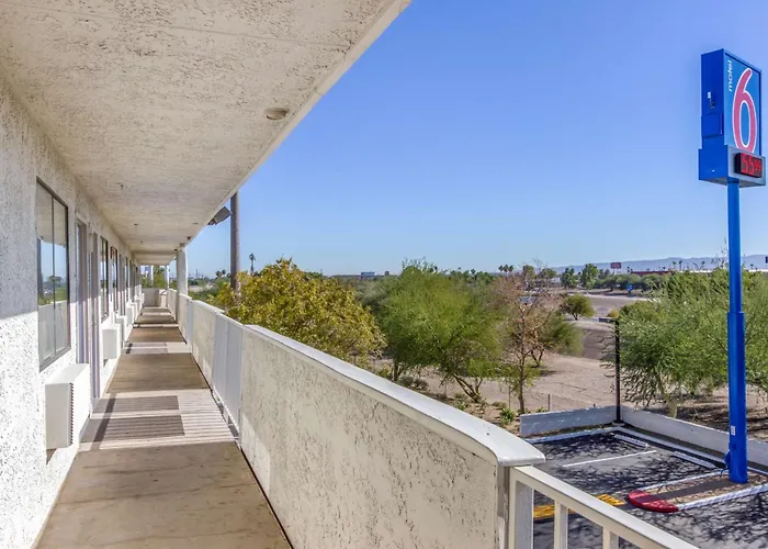 Hotel 6-phoenix, Az - West 3*