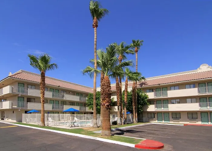 6-phoenix, Az - West Hotel 3*