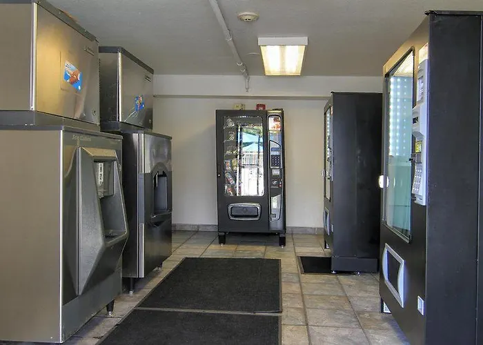 Hotel 6-phoenix, Az - West 3*