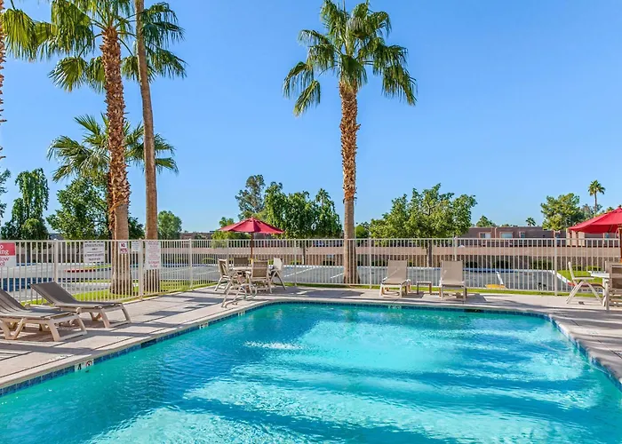 Hotel 6-phoenix, Az - West Phoenix