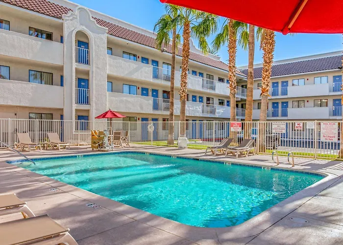 6-phoenix, Az - West