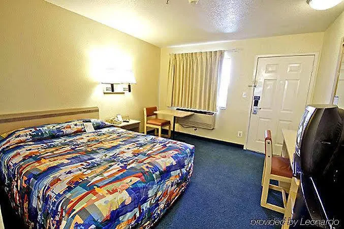 6-phoenix, Az - West 3* Phoenix