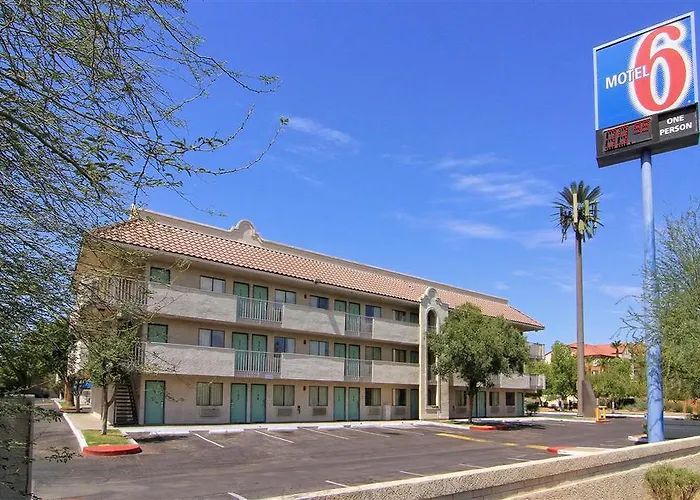 Hotel 6-phoenix, Az - West