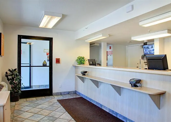 Hotel 6-phoenix, Az - West 3*