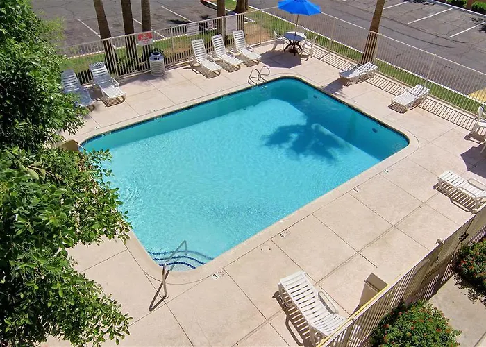 6-phoenix, Az - West Hotel 3*